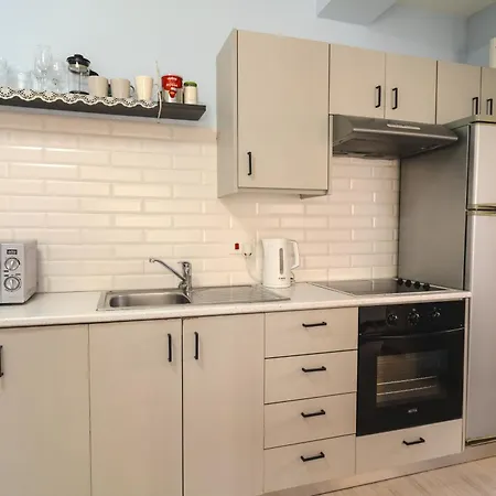 Helios Mackenzie One Bedroom Flat Apartment