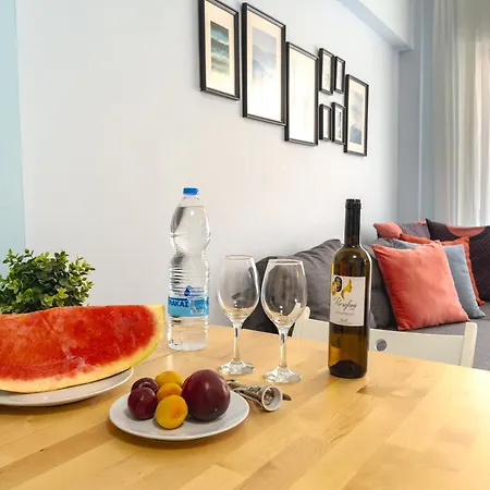 Helios Mackenzie One Bedroom Flat Апартаменты