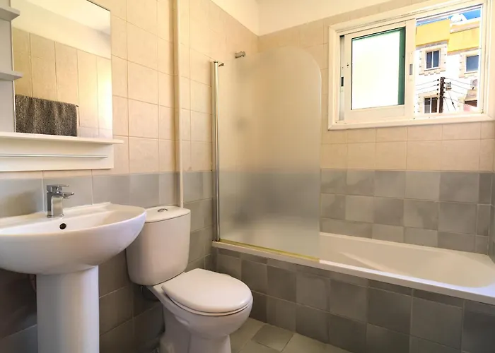 Apartamento Helios Mackenzie One Bedroom Flat Lárnaca