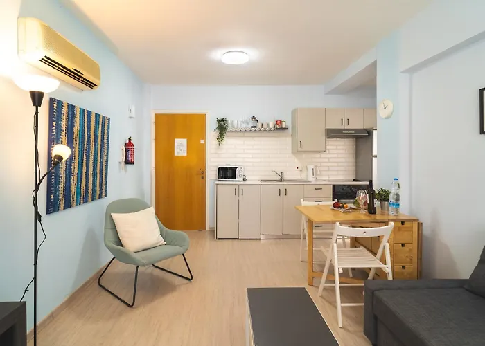 Helios Mackenzie One Bedroom Flat * Λάρνακα