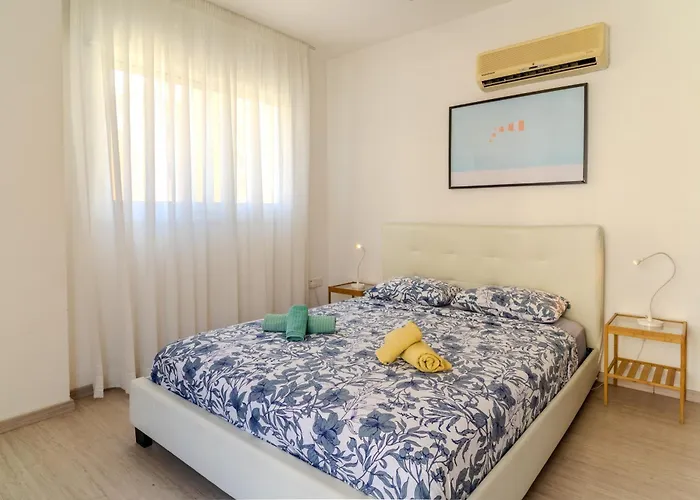 Helios Mackenzie One Bedroom Flat Larnaka